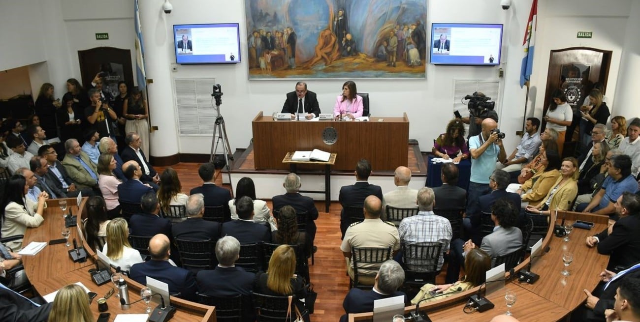 La apertura de sesiones del Concejo de Santa Fe, con el discurso de Poletti, se pasó para el viernes 20