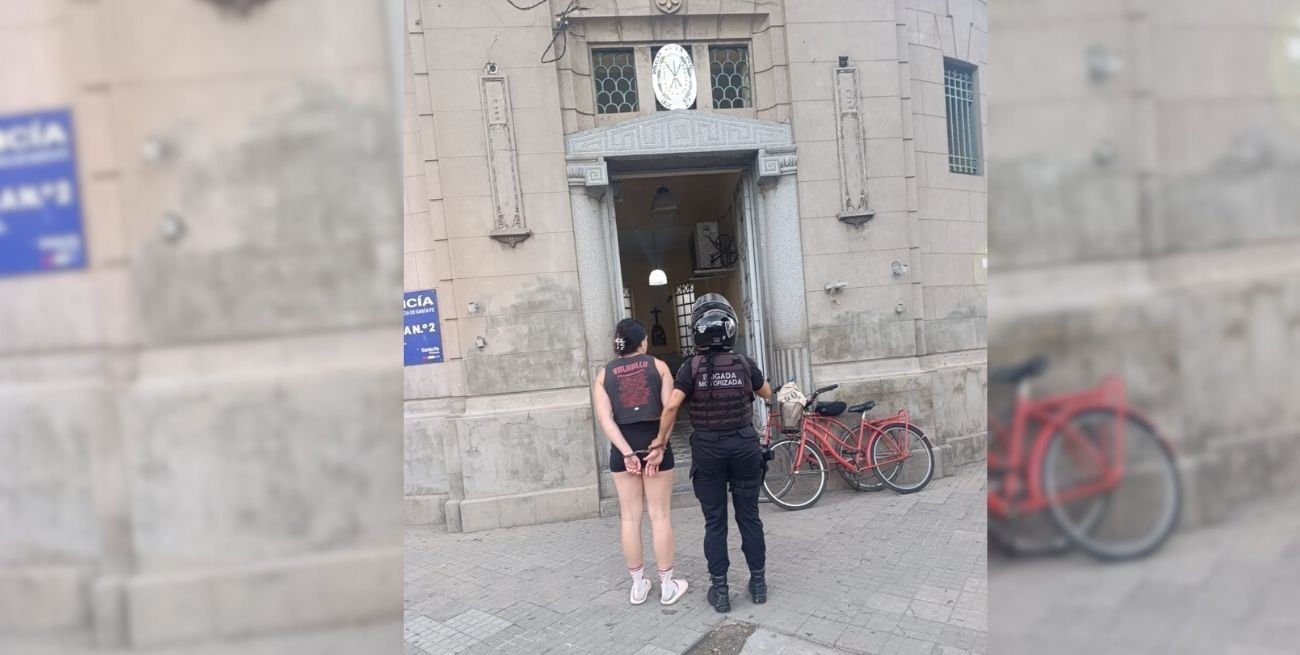 Hurto en un supermercado de Santa Fe: la filmaron mientras robaba y terminó detenida