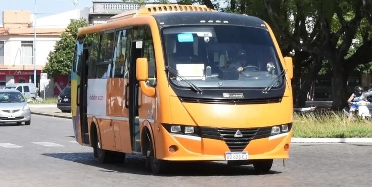 El servicio de minibuses de Rafaela tuvo una pérdida de $2.031.699.342 en 2025