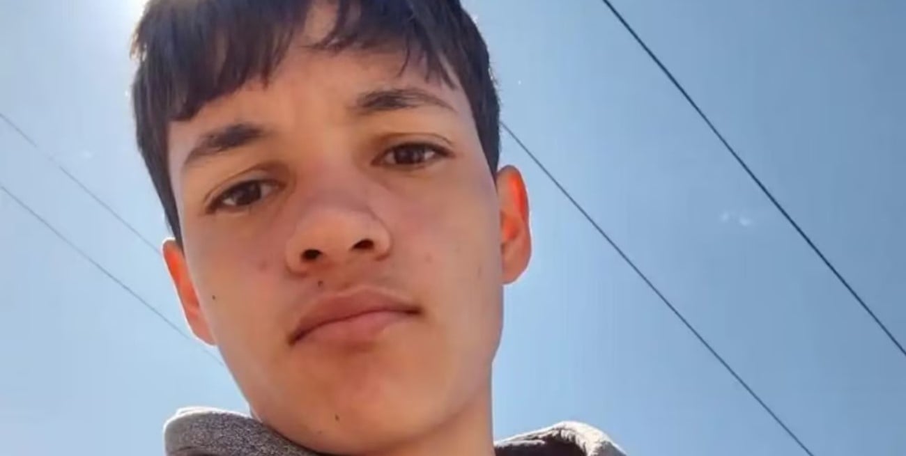 Murió un adolescente de 16 años en Reta tras meterse al mar en una zona sin guardavidas