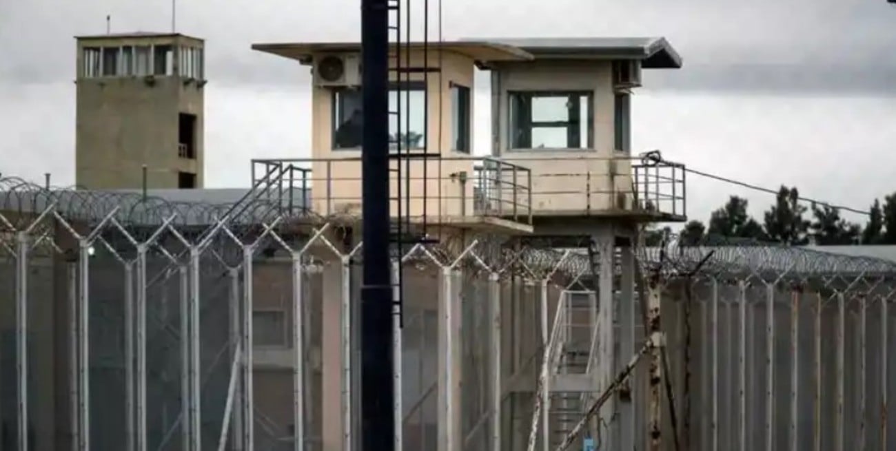 Lideraba una red de venta de droga desde la cárcel de Piñero