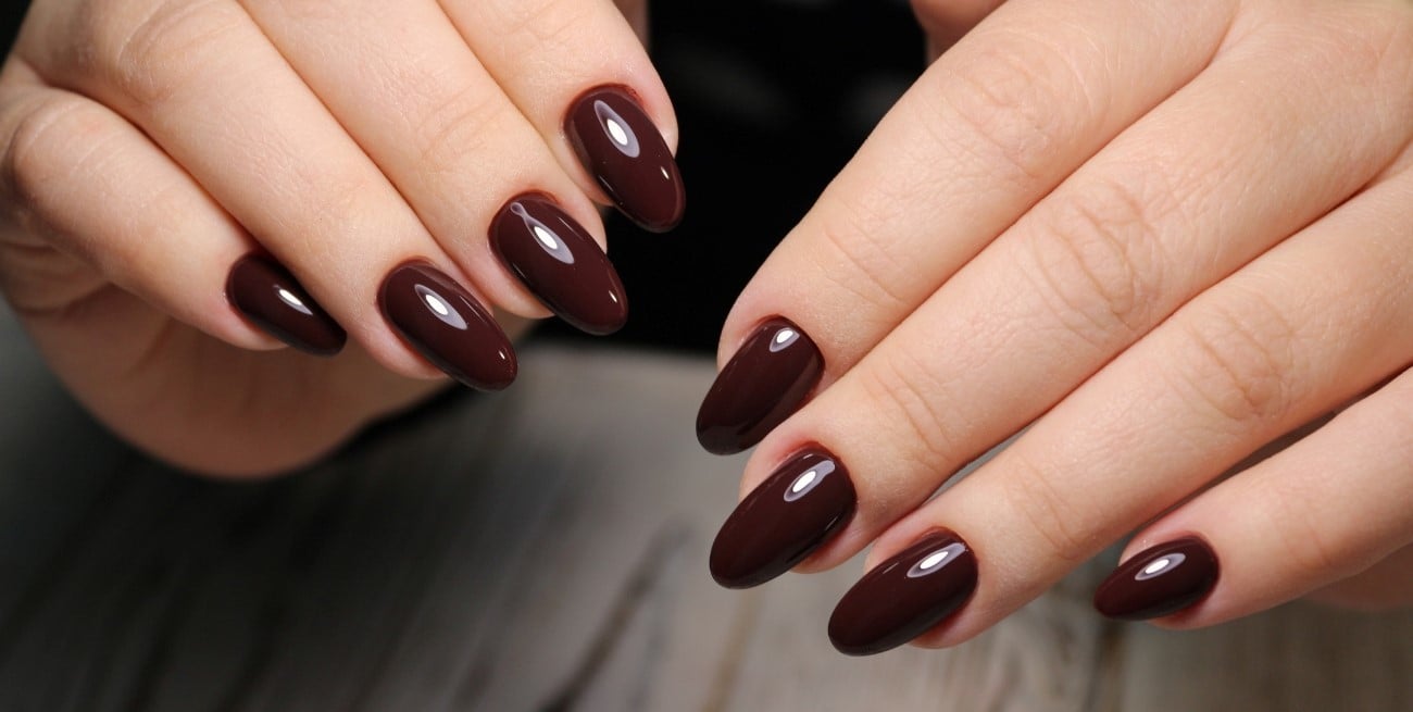 Colores de uñas otoño 2026: tonos sofisticados para tu manicura