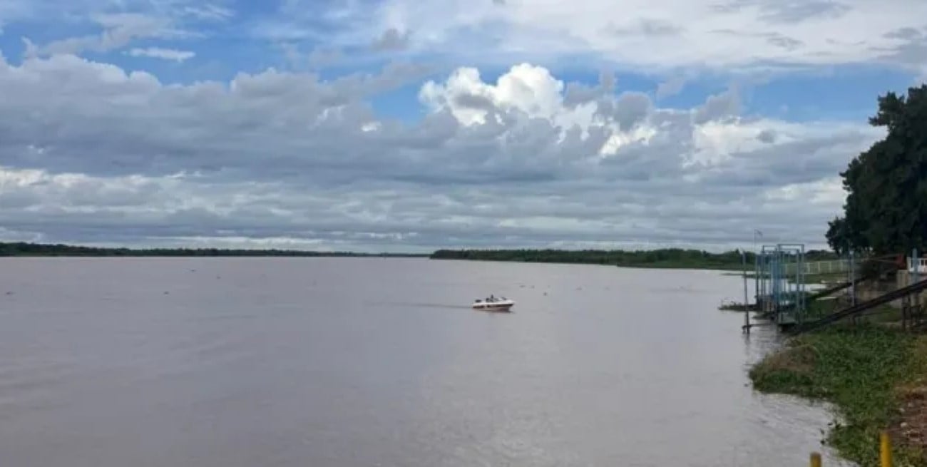 Desapareció un empresario de Reconquista tras hallarse su lancha a la deriva