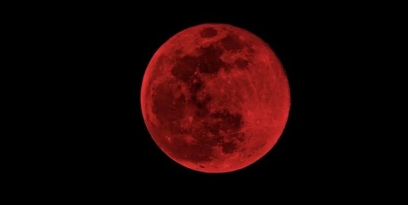 “Luna de sangre”: qué ocurrirá en Santa Fe con el eclipse total
