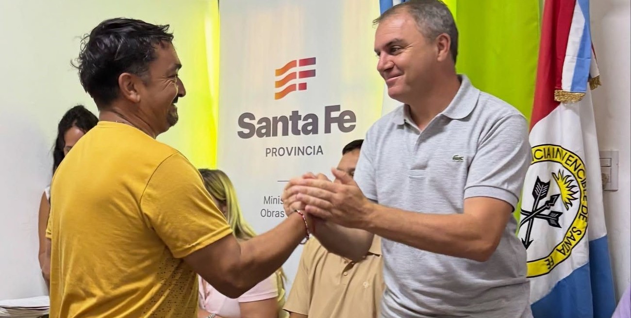 Helvecia: familias firmaron escrituras con el programa Tu Casa, Tuya
