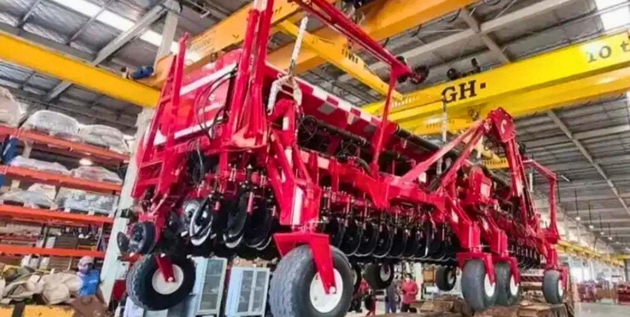 Tres factores detrás de la caída industrial: tasas, consumo y competencia