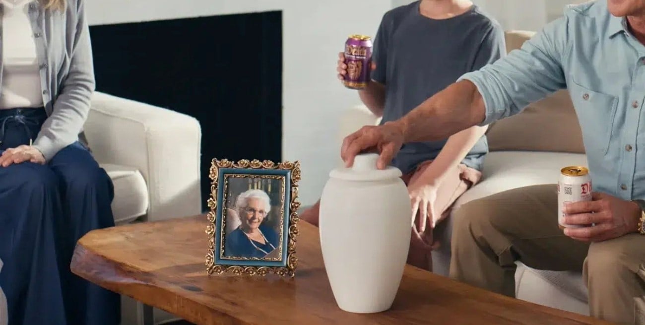 Música para el más allá: lanzan una urna con parlante para reproducir playlists "eternas"