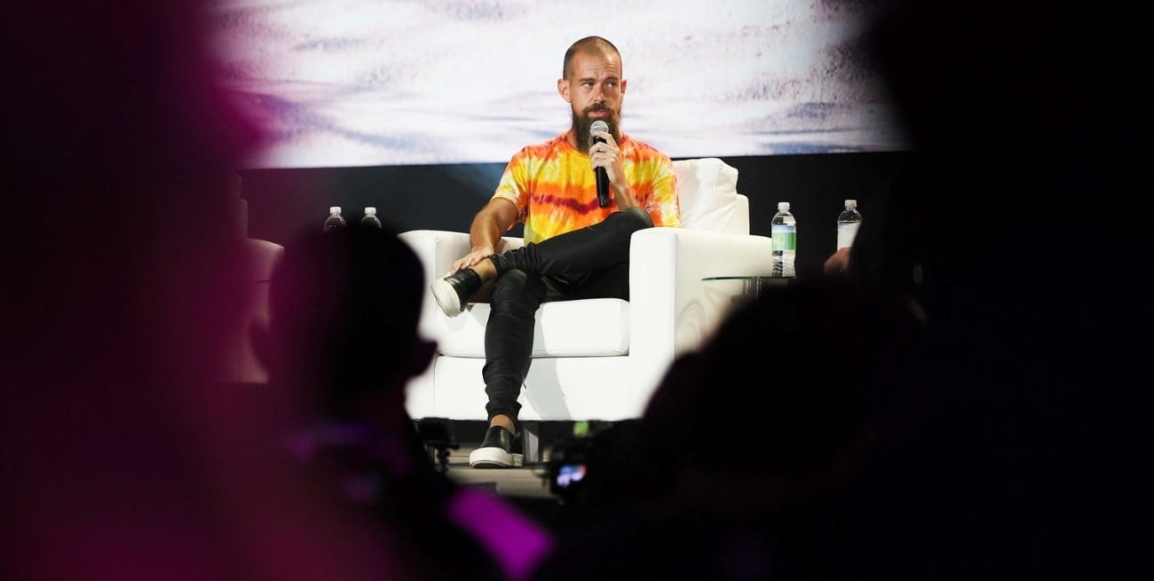 El cofundador de Twitter despidió a la mitad del personal de su empresa por Inteligencia Artificial