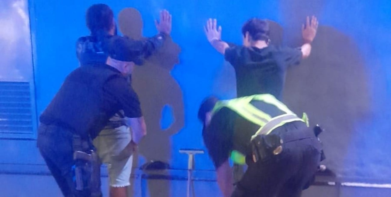 Controles policiales por cuidacoches en Santa Fe: 39 traslados y despliegue en zonas críticas