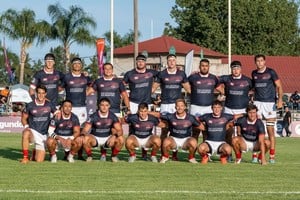 Nicolás Galatro, el entrenador principal de los litoraleños, dispuso que salgan a la cancha los mismos quince que en Santa Fe. Foto: Matías Pintos.
