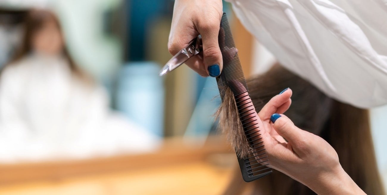 Cortes de cabello según la luna en marzo de 2026: qué días elegir
