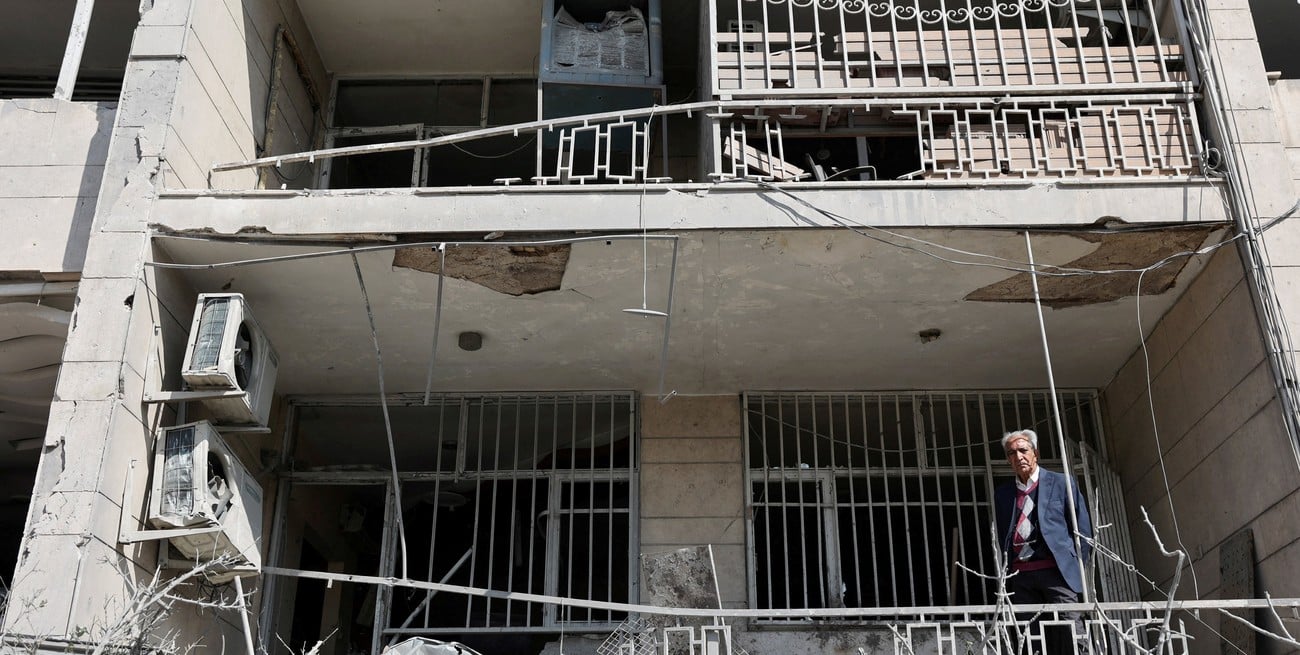 Israel asegura haber lanzado 5 mil misiles y Estados Unidos afirma que Irán lo redujo