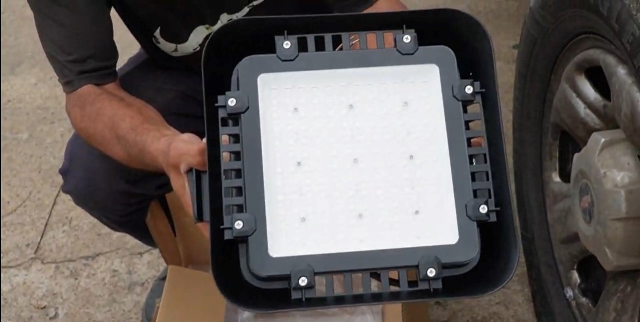 Santa Fe comenzó el recambio de luminarias a luces LED