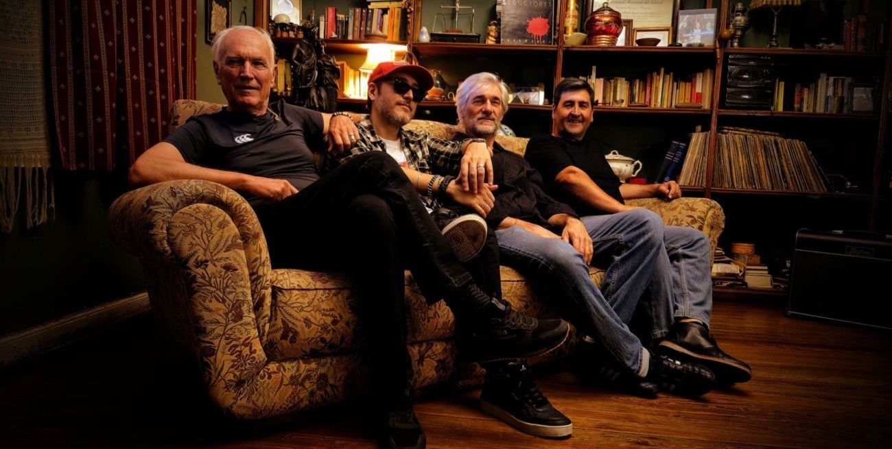 Pasamanos presenta "La trampa está tendida"