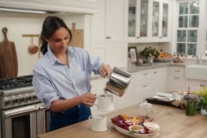 Meghan, duquesa de Sussex, en "With Love, Meghan". Netflix