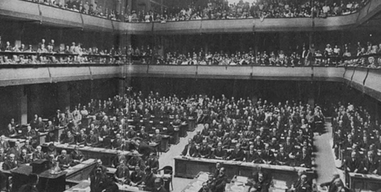 8 de marzo de 1926: así era el mundo hace cien años, visto a través de El Litoral