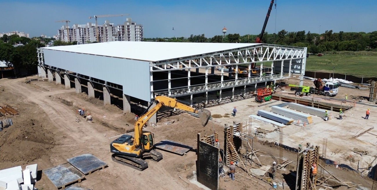 El Centro Acuático de Rosario ya tiene un 50% de avance para los Juegos Suramericanos 2026