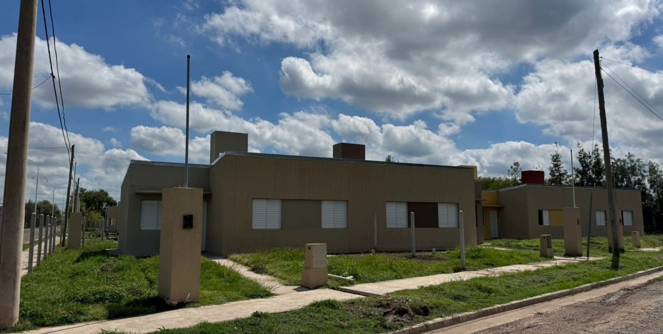 Avanza la reactivación de viviendas y 10 familias de Serodino están a un paso de cumplir el sueño de la casa propia