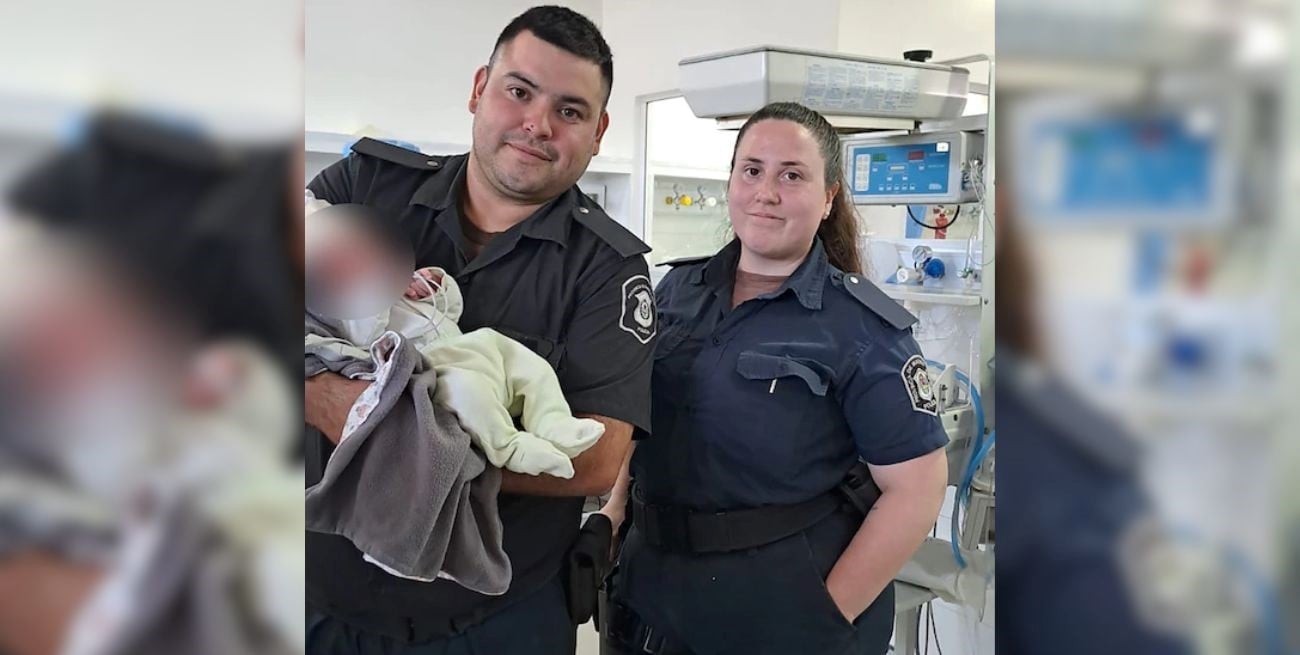 Hallaron a un bebé recién nacido abandonado en una bolsa y detuvieron a su madre