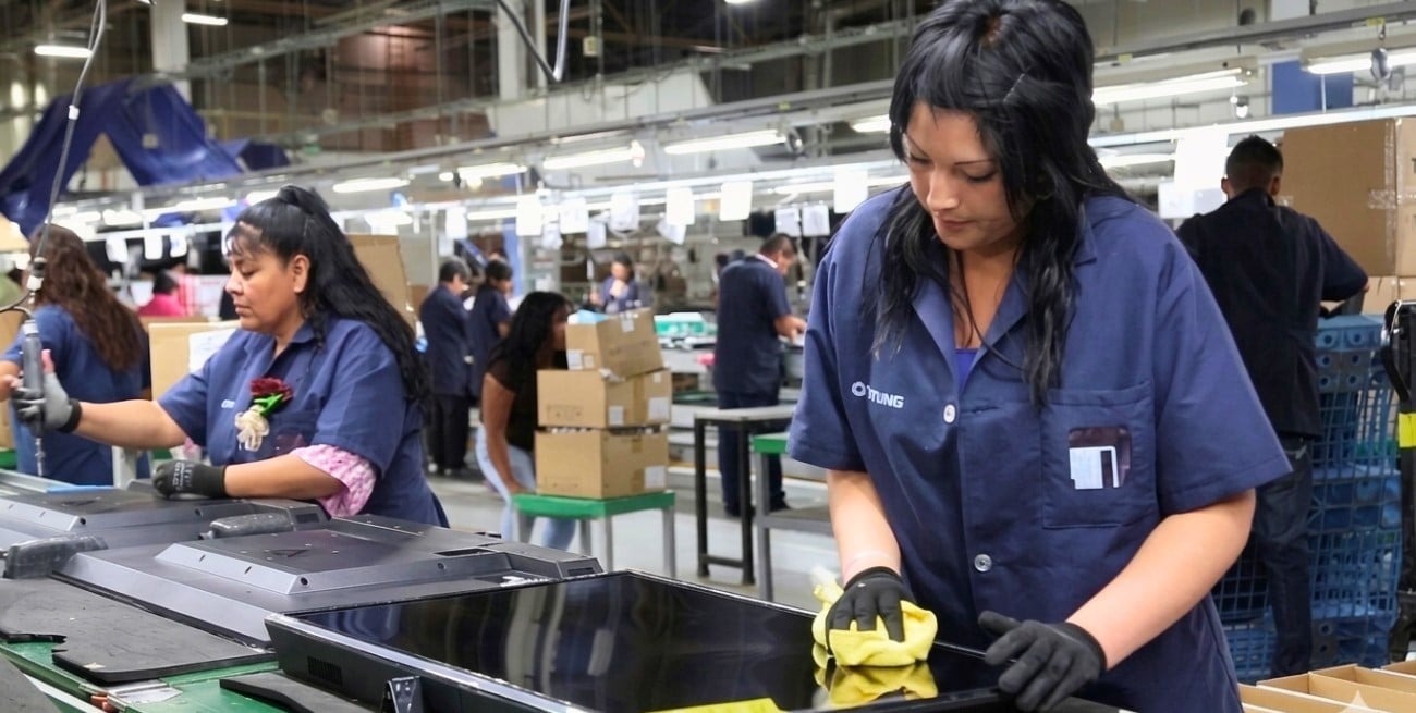 Las mujeres argentinas están más preparadas pero tienen menos oportunidades laborales
