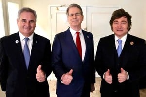 "Fue genial volver a hablar con Javier Milei y Pablo Quirno", dijo Scott Bessent