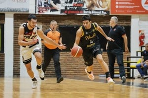 Colón tiene récord de 9-18 y el jueves visita a Independiente. Foto: LNB.