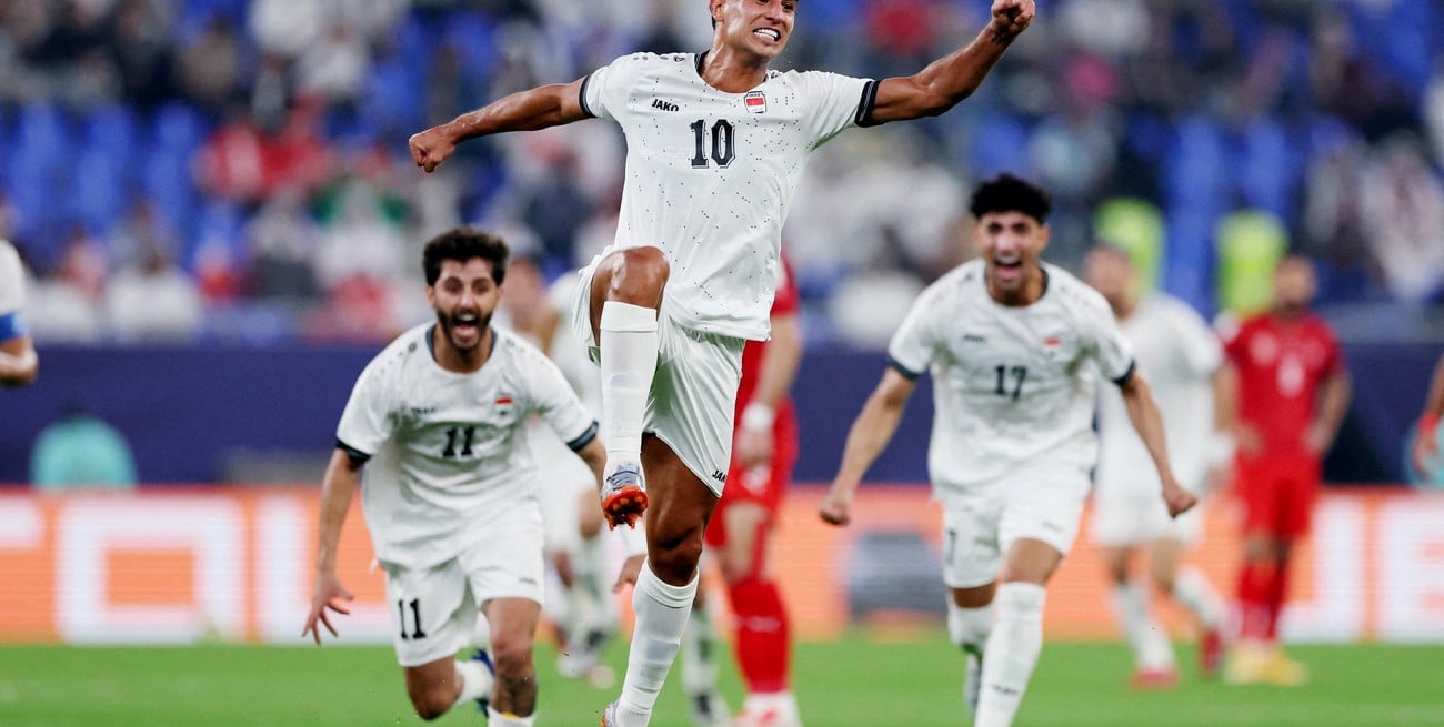 Irak pidió a la FIFA suspender su repechaje rumbo al Mundial 2026 por el cierre del espacio aéreo


