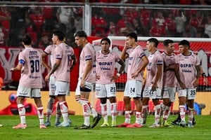 Unión vs. Independiente. Foto: Juan Manuel Foglia