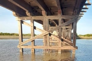 La intervención tiene como objetivo principal la recuperación integral del puente y el aliviador situados al oeste de la localidad.