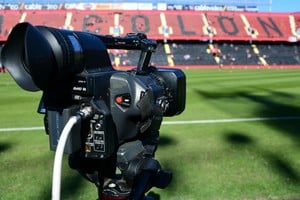 Todos los partidos de la Primera Nacional irán por la plataforma sin ningún tipo de costos. Crédito: Manuel Fabatía.