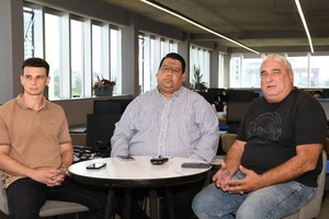 Los referentes de Compromiso Federal buscan potenciar la identidad del partido a nivel nacional y provincial. Foto: Manuel Fabatía