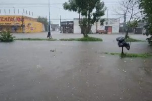 El Gobierno provincial mantuvo la suspensión de clases en todos los niveles hasta este viernes inclusive, debido a la intransitabilidad de los caminos y el riesgo eléctrico en los edificios escolares.