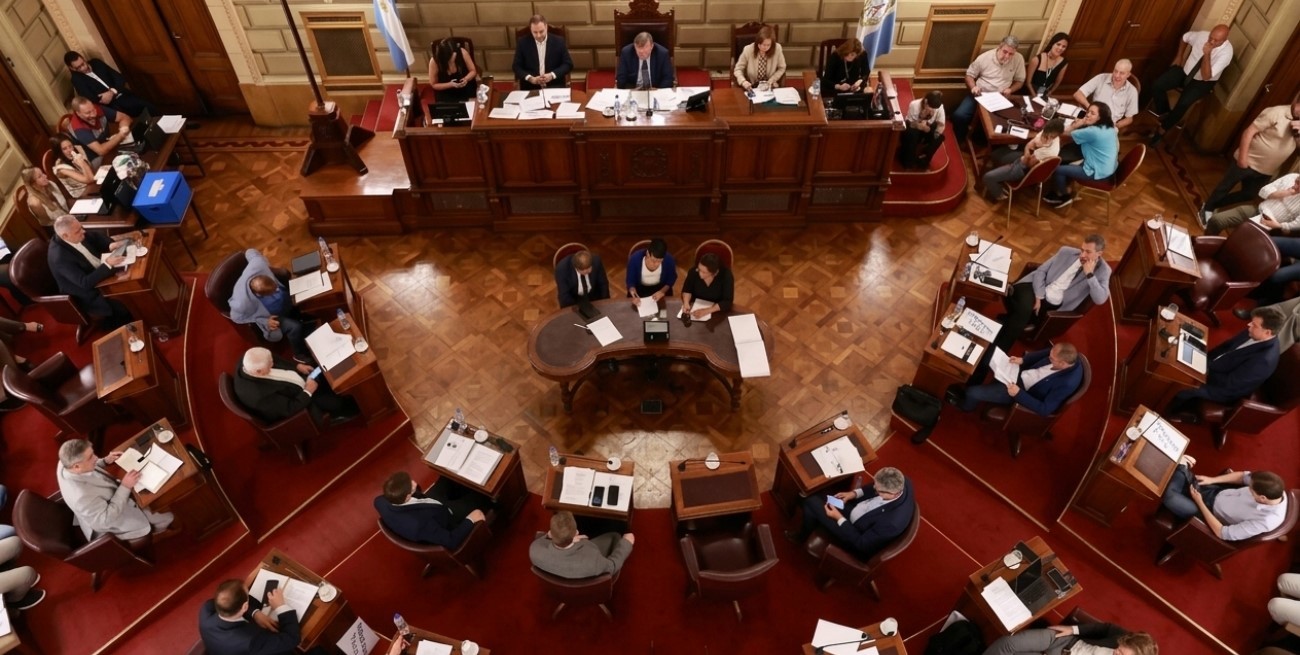 El oficialismo y el PJ buscan acuerdos para avanzar con la Ley Orgánica de Municipios
