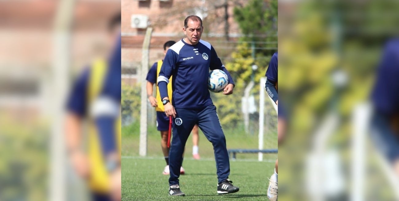 DT de Acassuso: “Adentro de la cancha, no hay billetera”