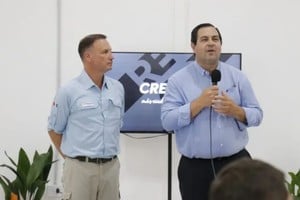 Junto al ministro de Obras Públicas Lisandro Enrico, el intendente reconquistense confirmo la construcción de una nueva ruta interbarrial que conectará barrios del centro - sur de la ciudad.