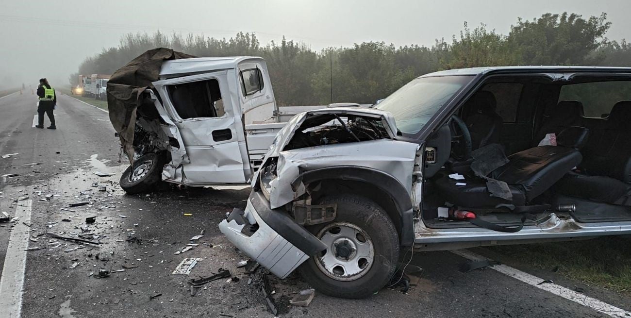 Dos muertos y cuatro heridos tras un choque frontal en la ruta 14