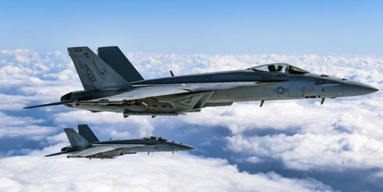 Estados Unidos anunció la pérdida de un avión en Irak y desplegó un operativo de rescate