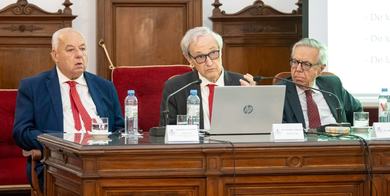 Manuel Atienza: "Hay un concepto
empobrecido de lo que es el derecho"