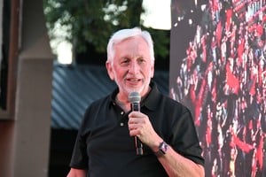 "No tenemos ánimo de revancha, pero la gente d e Colón debe enterarse de cómo recibimos el club", dijo el presidente sabalero.