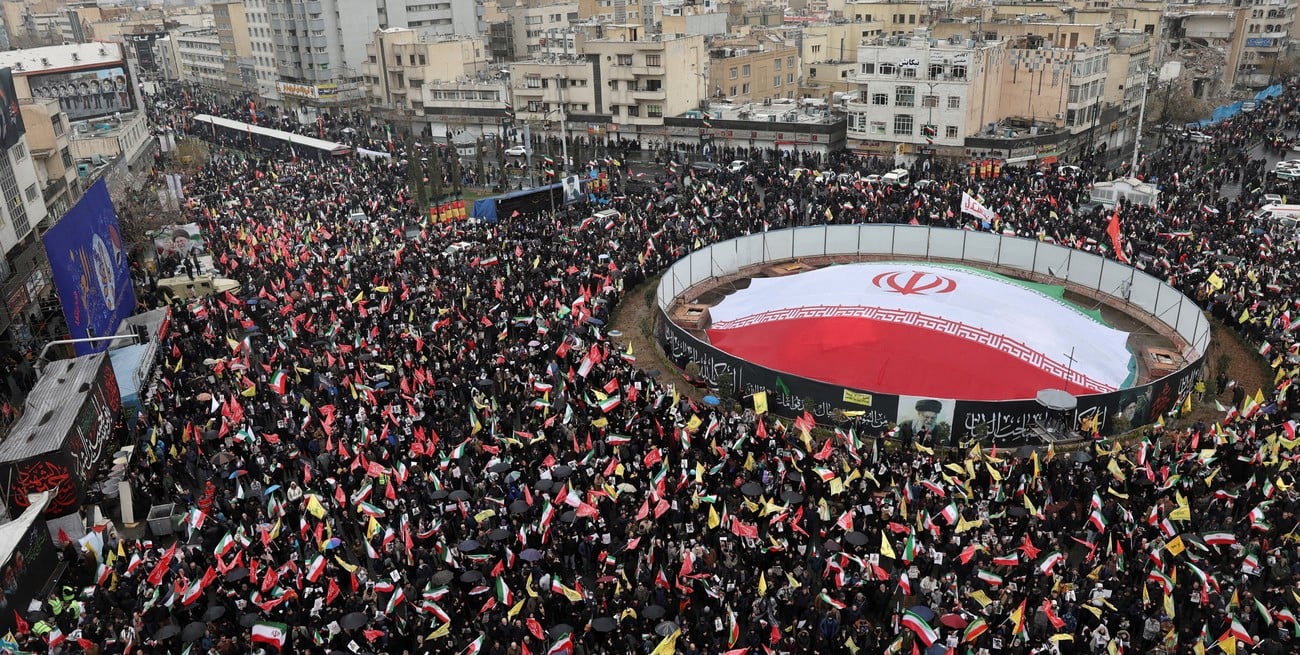 Día de Al Quds: marchas multitudinarias en Irán mientras Israel advierte sobre posibles ataques en Teherán