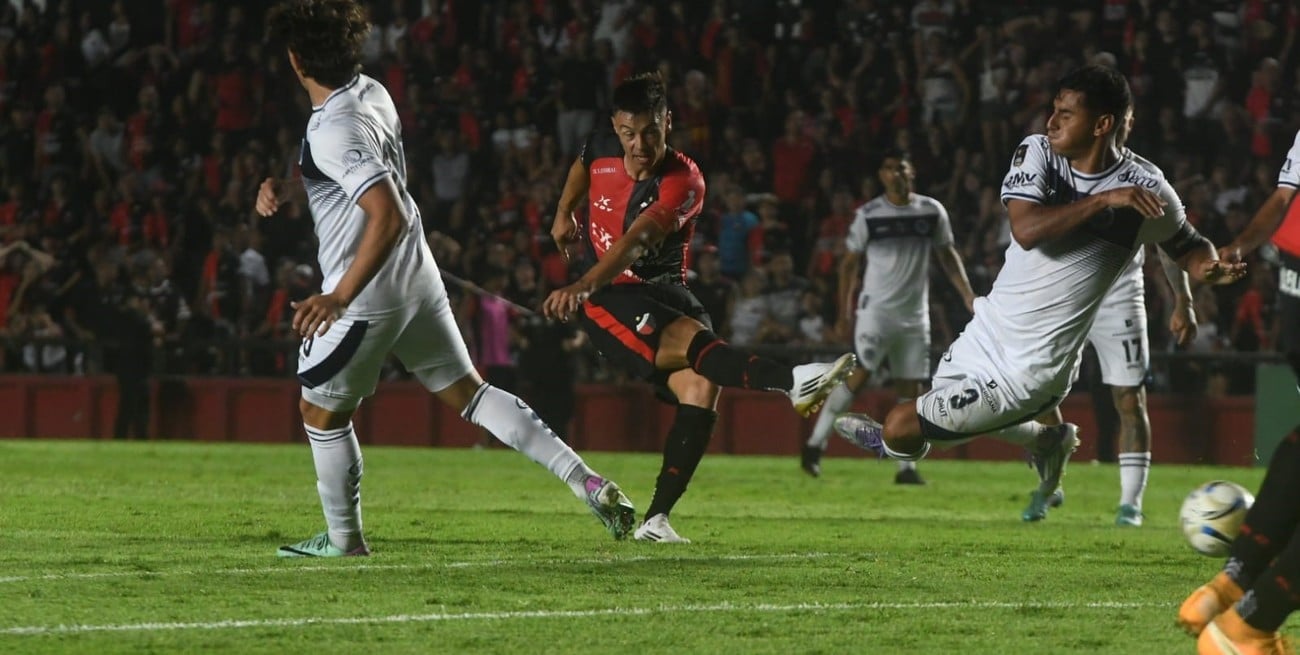 ¿Quién juega en Colón si Lértora
no puede hacerlo ante Los Andes?