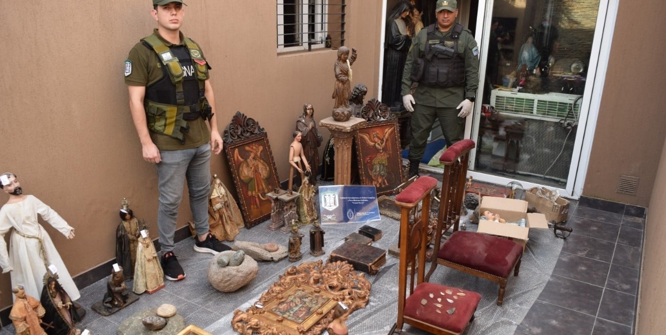 Santa Fe: hallaron arte y piezas arqueológicas comercializadas ilegalmente en plataformas digitales
