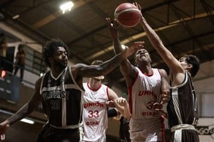 Unión quedó con récord de 11-15, fuera de la zona de Playoffs. Foto: LNB.