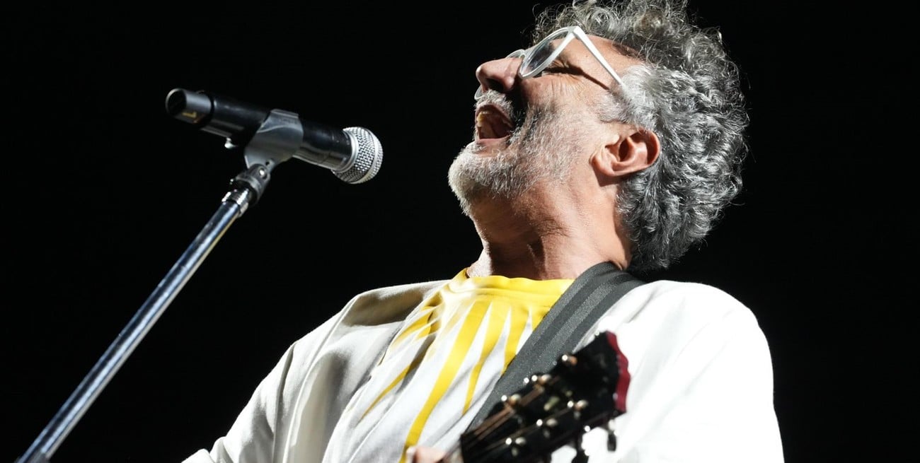 Más de 300 mil personas abrazaron a Fito en un reencuentro histórico con su ciudad