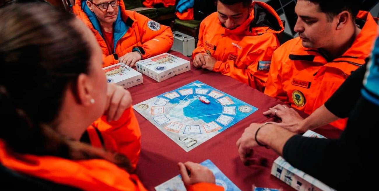 Un tablero en el fin del mundo: la aventura de probar un juego argentino en la base Marambio
