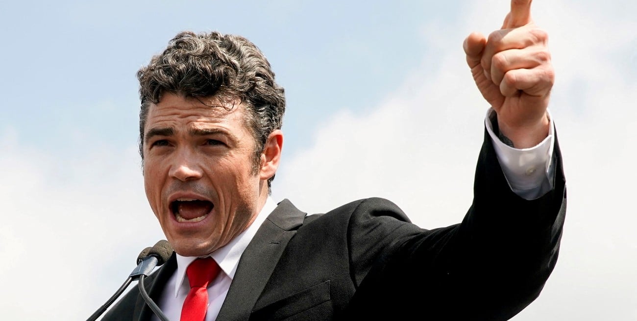 La guerra en Irán provocó la primera renuncia de alto nivel en el gobierno de Trump
