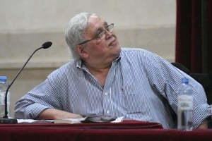 Alaniz, escritor, periodista y docente. Foto: Archivo El Litoral