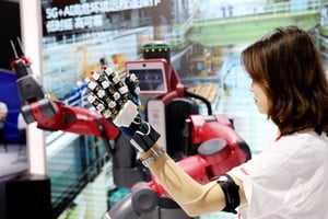 Inteligencia artificial aplicada a la industria y metas de crecimiento. Foto: Xinhua.