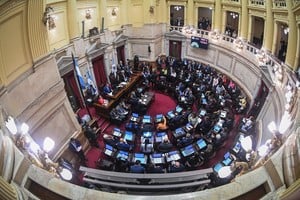 En la sesión del Senado, liderada por Victoria Villarruel, se trataron designaciones judiciales, diplomáticas y militares, además de convenios internacionales. Foto: HCSN.