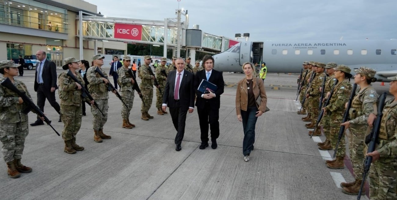 Javier Milei presente en Tucumán: habló ante un foro económico